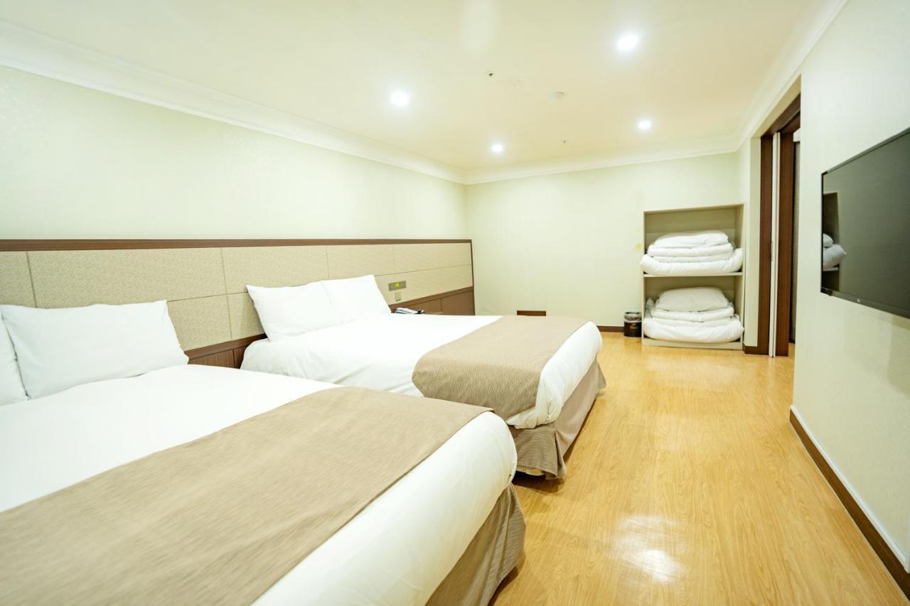 Jeju Robero Hotel Ngoại thất bức ảnh